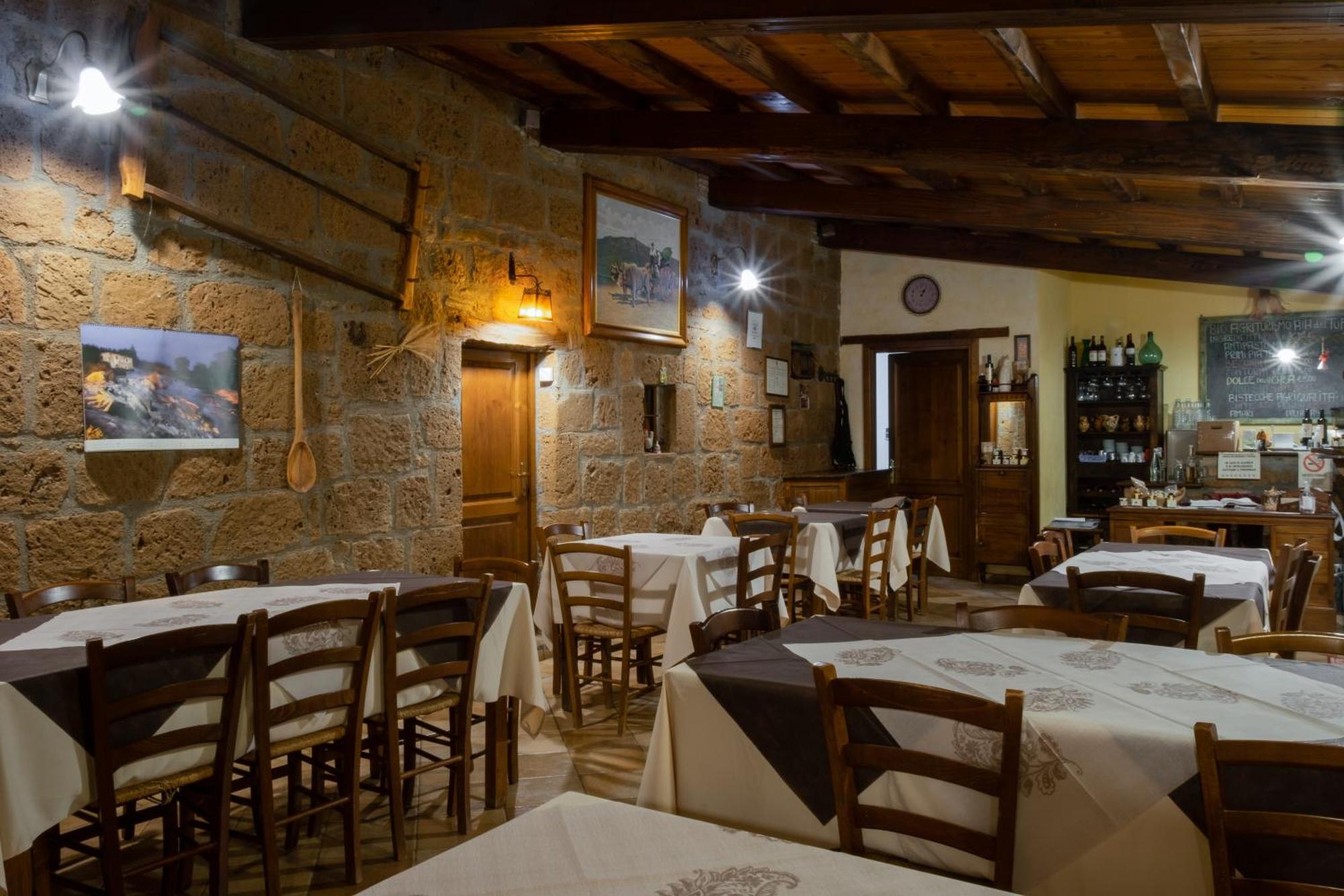 Bio Agriturismo Aia Del Tufo Sorano  Exterior photo